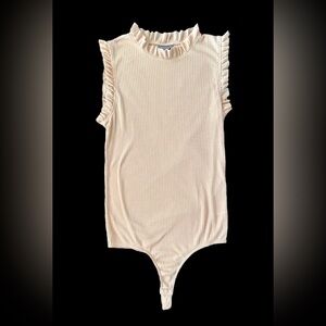 VERO Moda ASOS Thong Bodysuit Rib Knit Ruffles Neckline and Arms Size M